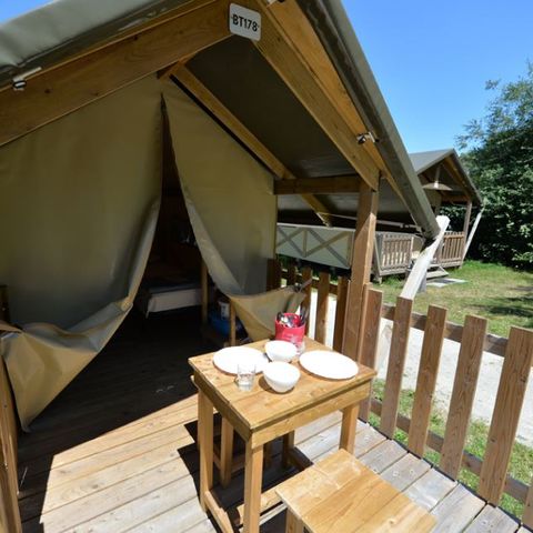 BUNGALOW DE LONA 2 personas