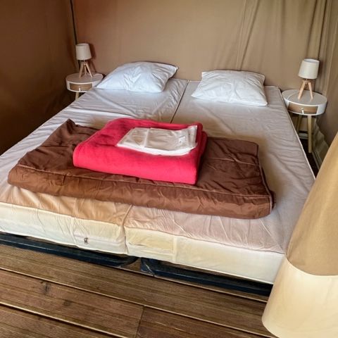 TENTE TOILE ET BOIS 4 personnes - LODGE VICTORIA SANS SANITAIRES