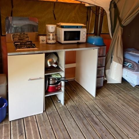 TENTE TOILE ET BOIS 4 personnes - LODGE VICTORIA SANS SANITAIRES