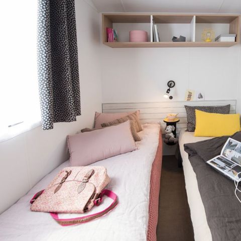 MOBILHOME 5 personas - 2 dormitorios + sofá cama
