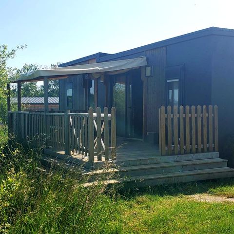 Mobilheim 6 Personen - PREMIUM COTTAGE AM UFER EINES TEICHS