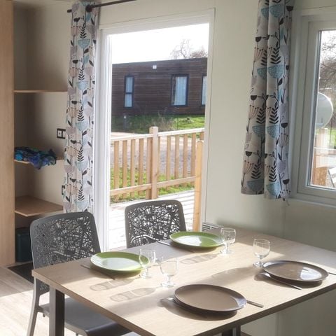 BUNGALOW 4 personnes - PMR