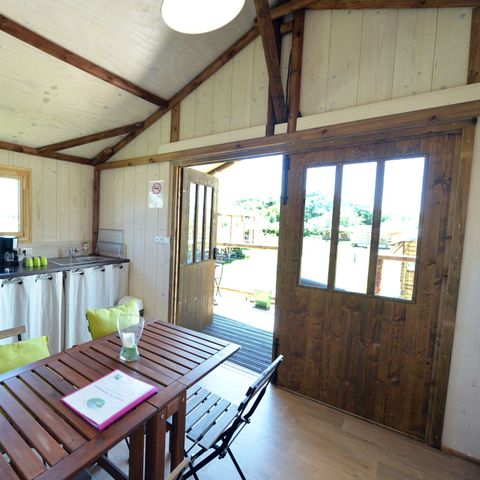 Zelt 5 personen - Pfahlbau-Lodge Africa Confort 24m² (2 Zimmer) + überdachte Terrasse 12m²