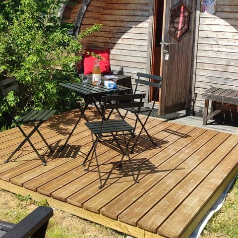 HÉBERGEMENT INSOLITE 3 personnes - Tonneau Lodge Confort 11m² (1 chambre)