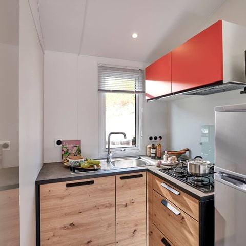 Mobilheim 2 Personen - Pénestin CONFORT 16m² (1Schlafzimmer - 2 Personen) + Überdachte Terrasse + TV