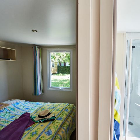 Stacaravan 7 personen - Carnac CONFORT 32m² (3bed-6/7p) + Overdekt terras + TV Aankomst woensdag