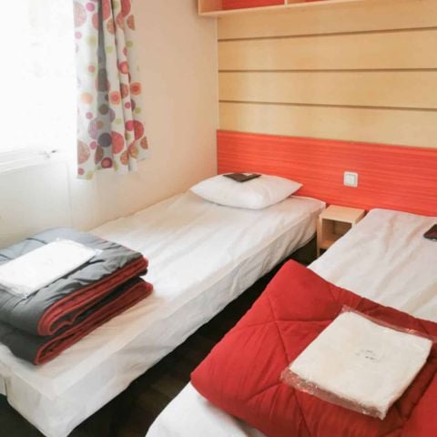Mobilhome 5 personnes - MH 2 Ch Confort 5 pers+Terrasse semi-couverte