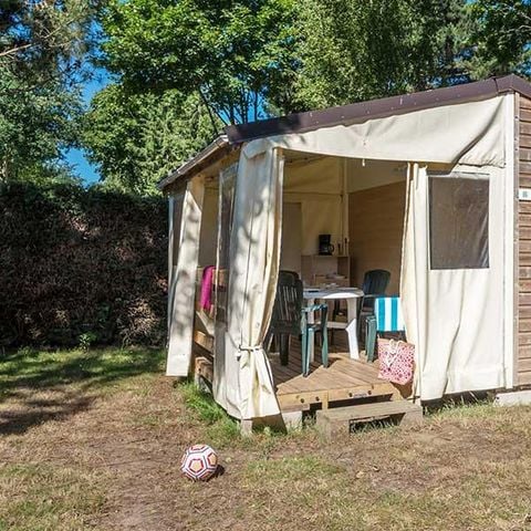 CANVAS BUNGALOW 5 people - MINI 21-2 (Tithome) >10years - WITHOUT SANITARY - max 4 adults (bunk beds) - 2 bedrooms, approx. 21m²