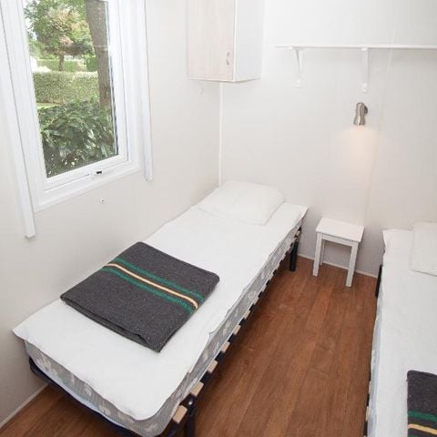 Mobile home 6 persons - CLASSIC 26-2 >10years - max 4 adults - TV, 2 bedrooms, approx. 26m