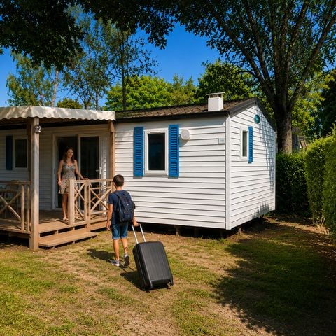 MOBILHOME 6 personnes - CLASSIC 26-2  >10ans - maxi 4 adultes - TV, 2 chambres, environ 26m²