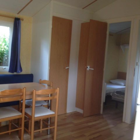 Mobile home 6 persons - CLASSIC 30-3 >10years - max 4 adults - TV, 3 bedrooms, approx. 30m