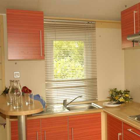 Mobile home 8 persons - CLASSIC35-3 >10years - max 6 adults - TV, 3 bedrooms, approx. 35m