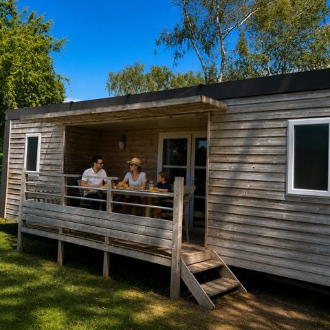 MOBILHOME 6 personnes - CLASSIC 33-2-2  >10ans - maxi 4 adultes - TV, 2 chambres - 2 salles d'eau, environ 33m²