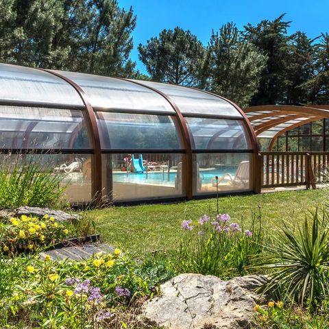 BUNGALOW 6 personnes - CLASSIC 30-3LS (Mobil home Visio) >10ans - maxi 4 adultes - TV, 3 chambres (lits superposés), environ 30m²