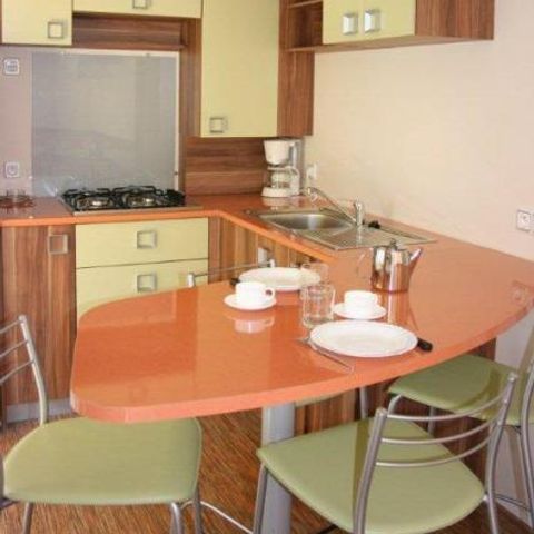 Mobile home 6 persons - CLASSIC 30-3LS (Mobil home Visio) >10years - max 4 adults - TV, 3 bedrooms (bunk beds), approx. 30m