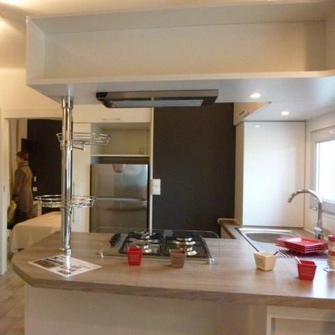 Mobile home 5 persons - CONFORT 35-2-2 (Mobil-home Taos) - TV, 2 bedrooms + 2 bathrooms (bunk beds), app 35m² - MAX 4 ADULTS /