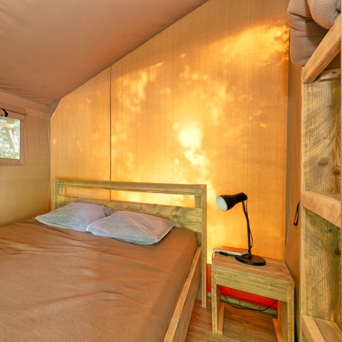 TIENDA DE CAMPAÑA 5 personas - Albergue Camelia