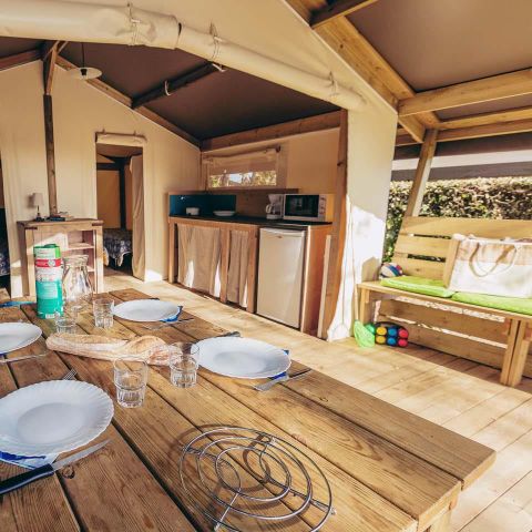 Tenda 4 persone - Fiore libero Standard 30m² 2 camere - senza bagno