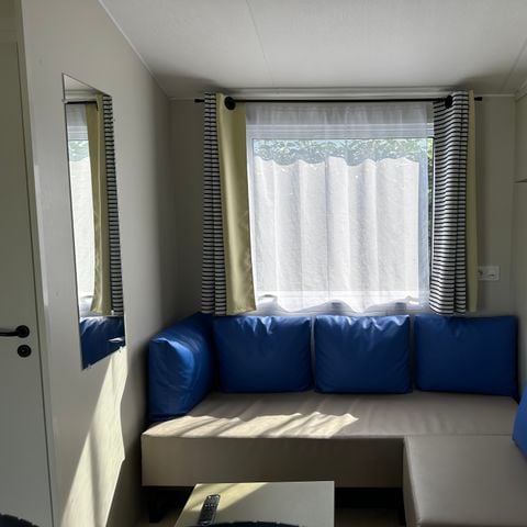 Stacaravan 4 personen - Comfort Stacaravan BAHIA 27m² - 2 kamers + halfoverdekt terras