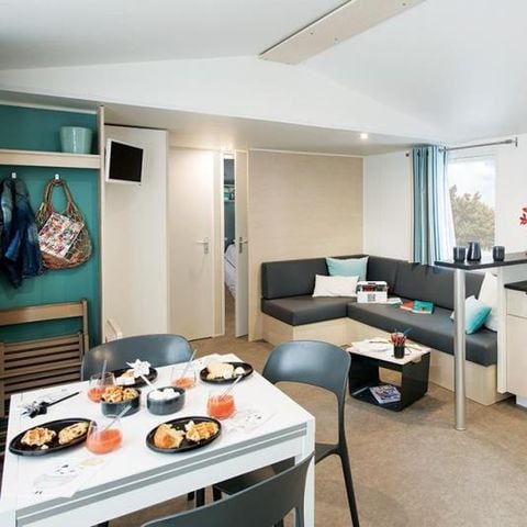 Stacaravan 8 personen - SMALA - 4 slaapkamers