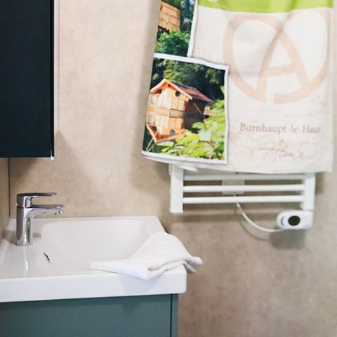 HÉBERGEMENT INSOLITE 2 personnes - Container Spa et Sauna