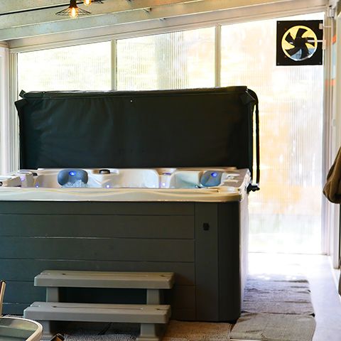 Unique 2 persons - Spa and Sauna Container