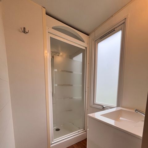 Mobile home 4 persons - Standard 25m² 2-bedroom - Terrace - TV - Air conditioning