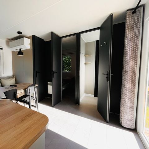 Casa mobile 4 persone - NOVITÀ - Standard Plus 26 m² - 2 camere - Da letto - Terrazza - TV - Aria condizionata