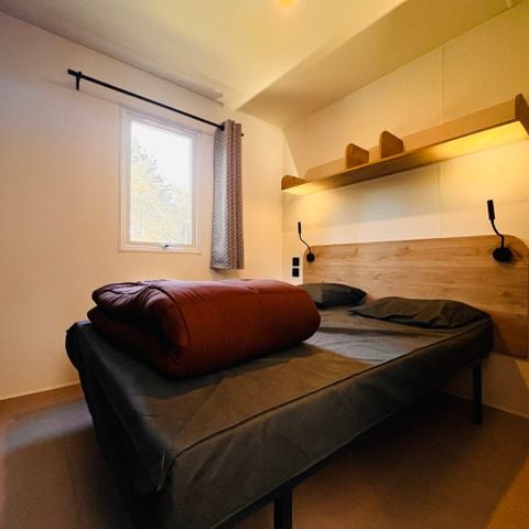 Mobilhome 4 personas - NUEVO - Standard Plus - 26 m²: - 2 dormitorios - Terraza - TV - Aire acondicionado