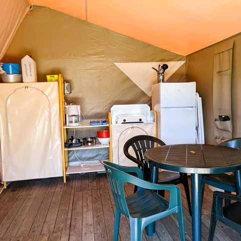 Tent 5 persons - Canvas bungalow Canada