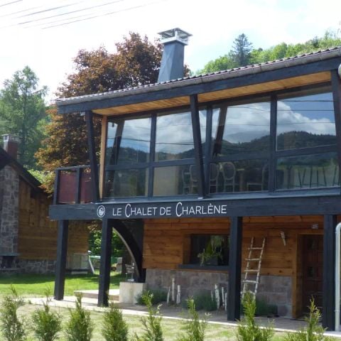 CHALET 6 personnes - Chalet de Charlène 3 chambres 120m² - TV - LV - Sauna Privatif - Terrasse couverte - Linge fourni