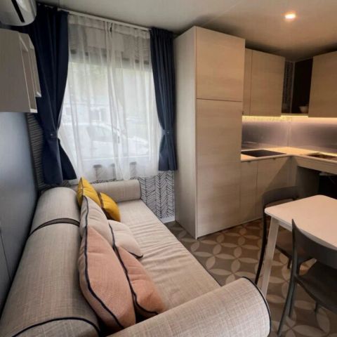 Mobilheim 5 Personen - Sunêlia Luxe Crippa Mediterranea 40m² - 2 Schlafzimmer / 2 Bäder - PMR -