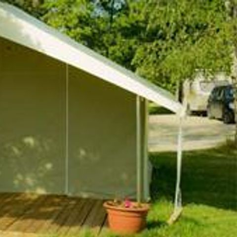 TIENDA DE LONA Y MADERA 5 personas - Albergue