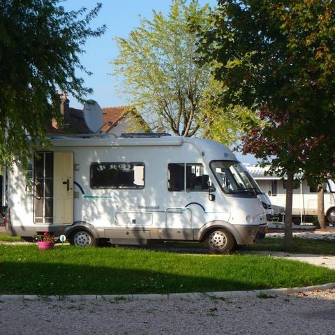 EMPLACEMENT - Emplacement AVEC électricité