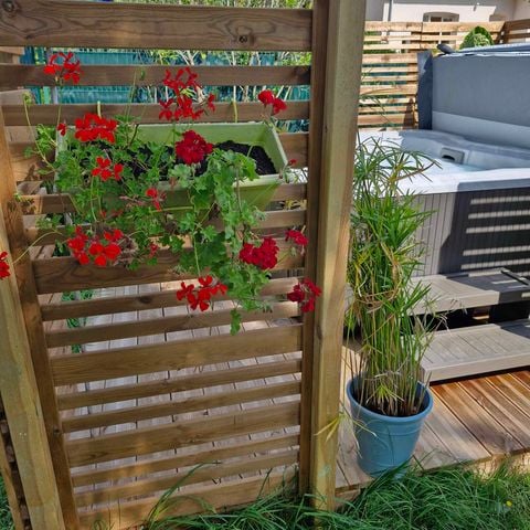 CHALET 4 personnes - Chalet JACUZZI privatif Perce Neige - 2 chambres -