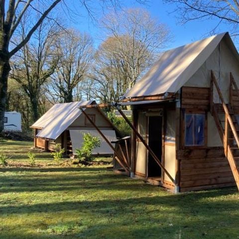 UNUSUAL ACCOMMODATION 2 people - DRUIDE TENTE BIVOUAC (new for 2022)