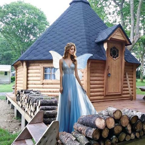 UNUSUAL ACCOMMODATION 2 people - A cocoon bubble for two!