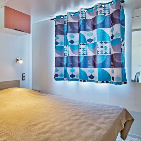 Stacaravan 4 personen - CLASSIC (2 slaapkamers)