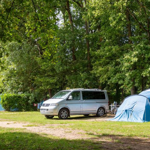 STAANPLAATS - Klimmerspakket, zonder elektriciteit