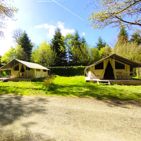 Canvas and wooden tent 4 persons - Lodge tent 10 + 20 m² - 2 bedrooms / no sanitary facilities