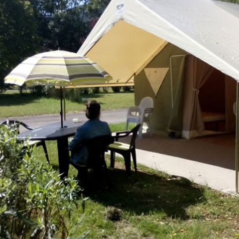 Canvas and wooden tent 4 persons - TOILE LODGE without sanitary facilities