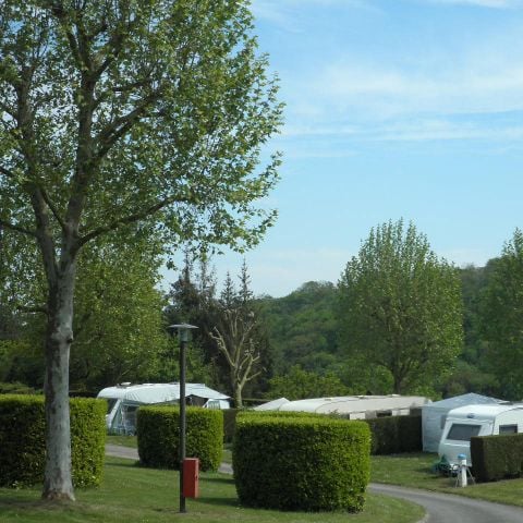 PLOT - Comfort package (1 tent, caravan or motor home / 1 car / 16A electricity)