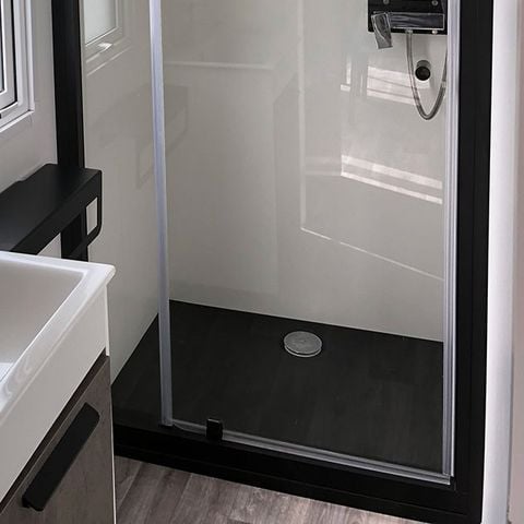 Mobilheim 6 personen - Confort 32m² - 3 Zimmer + halbüberdachte Terrasse