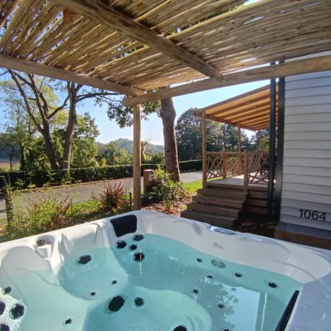 Mobilheim 8 Personen - NEW// Villa de la Rance Prestige 60m² - 4 Schlafzimmer - 3 Bäder - Pool - überdachte Terrasse - SPA