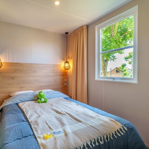 Mobilheim 6 Personen - NEW// Villa de la Rance Prestige 40m² - 3 Schlafzimmer - 2 Bäder - SPA - Überdachte Terrasse