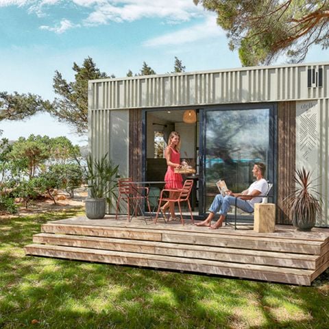 Stacaravan 2 personen - NIEUW //Premium 20m² (1bed-2p) + overdekt terras