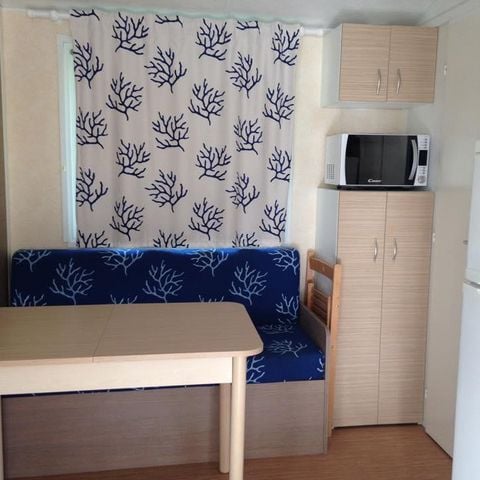 Mobilhome 4 personas - BIKINI - 1 dormitorio + salón convertible 2/4 personas