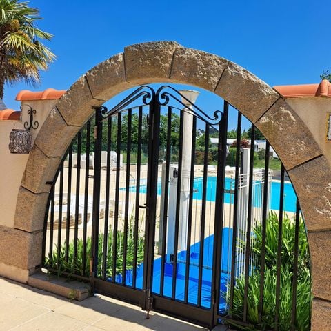 BUNGALOW 4 personnes - STANDARD 2 chambres /Terrasse