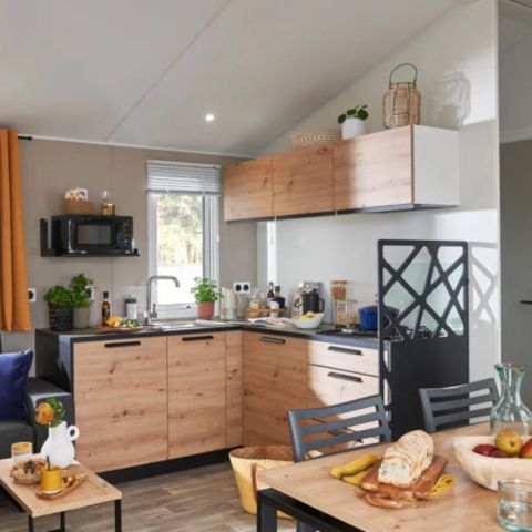 Stacaravan 4 personen - PREMIUM 2bed Jacuzzi