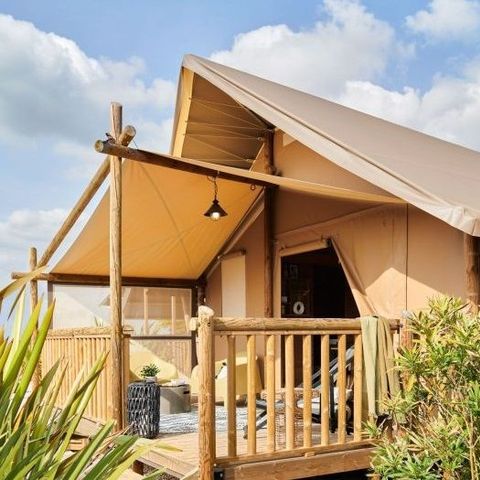Canvas and wooden tent 5 persons - Comfort lodge